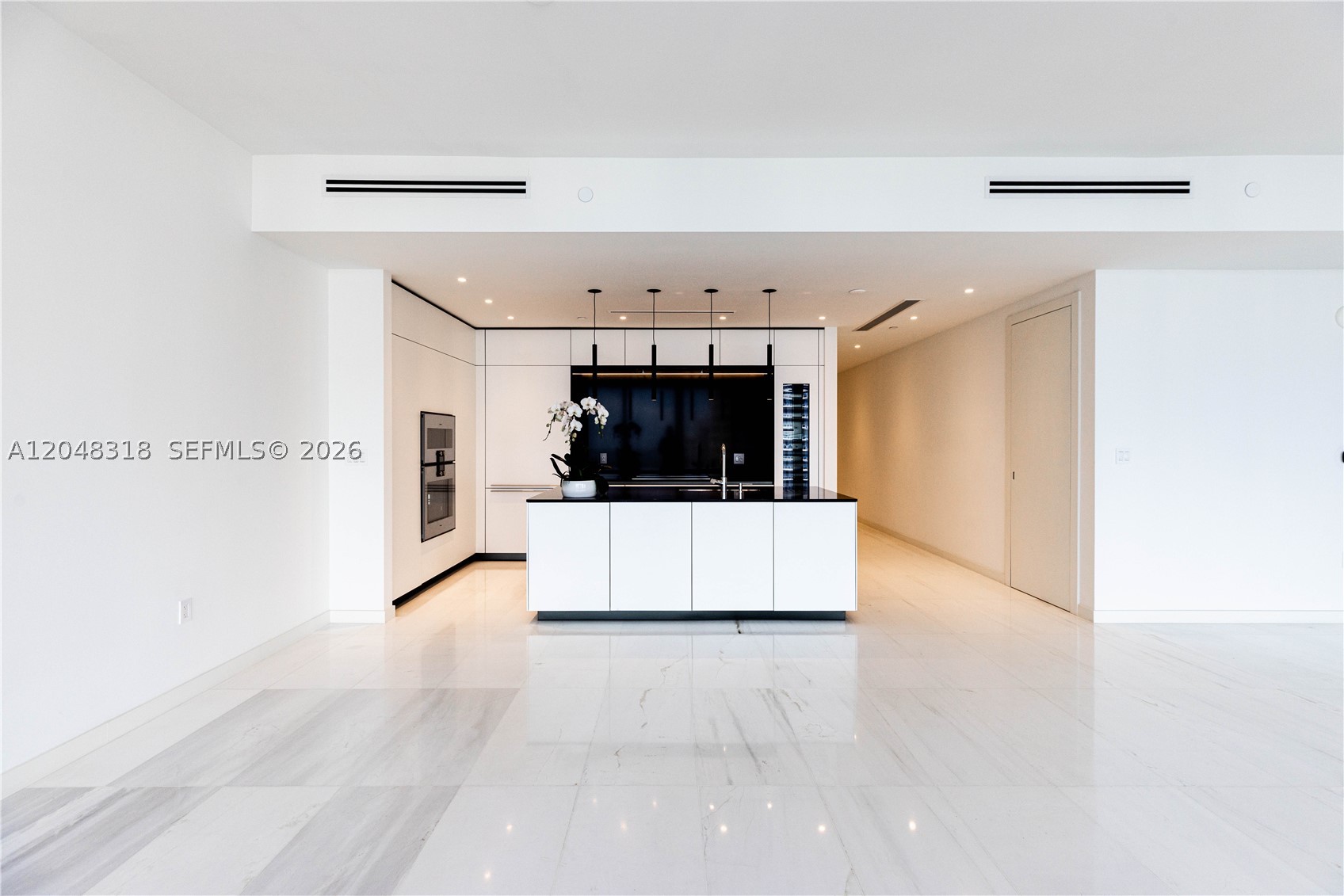 image Aston Martin Residences6