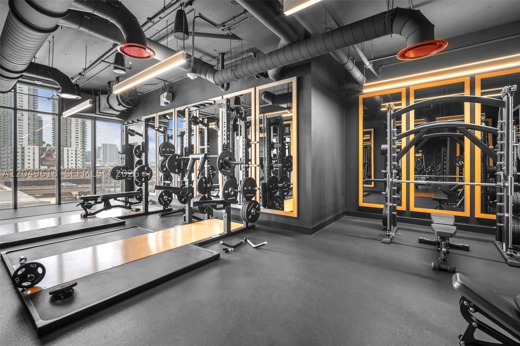 image E11EVEN Hotel & Residences20