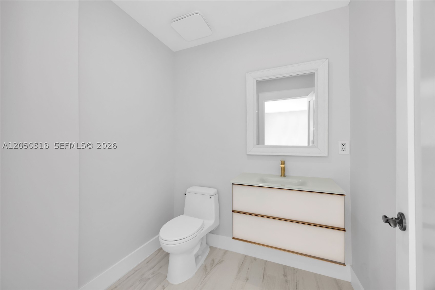8303 Old Cutler Rd Coral Gables, FL 33143