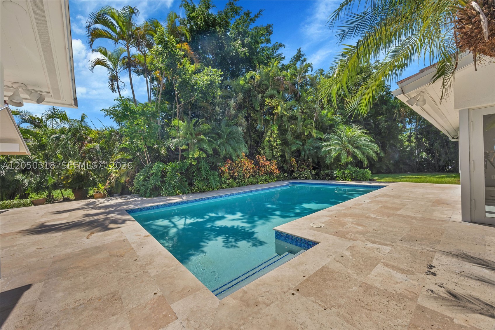 8303 Old Cutler Rd Coral Gables, FL 33143