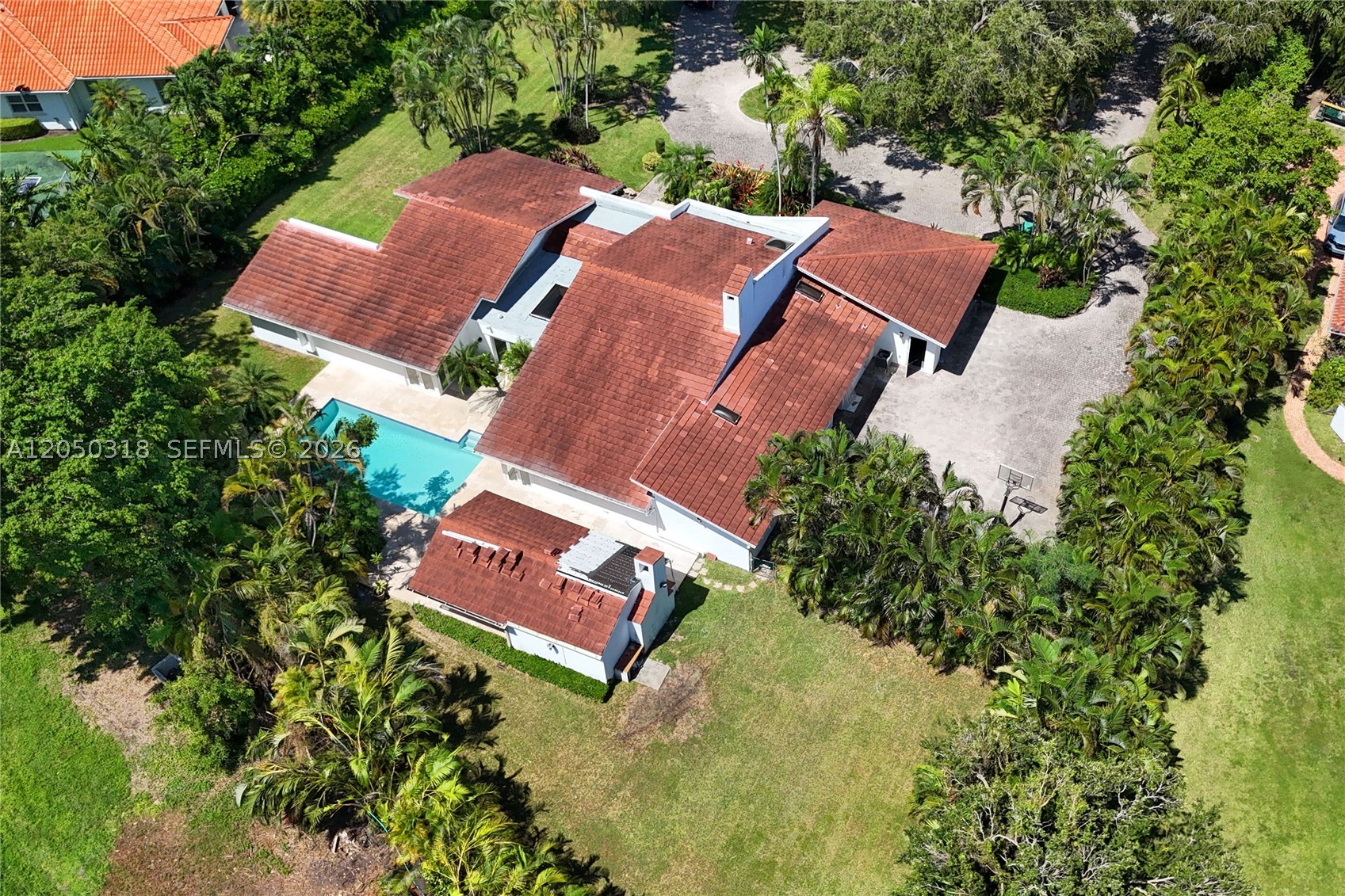 8303 Old Cutler Rd Coral Gables, FL 33143