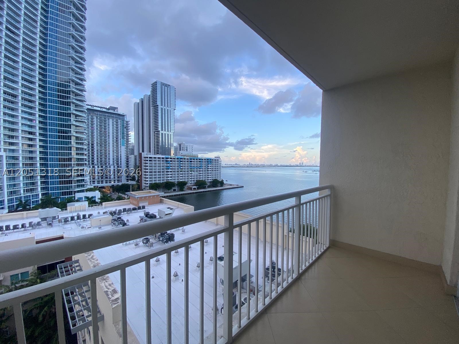 image Cite on the Bay East2