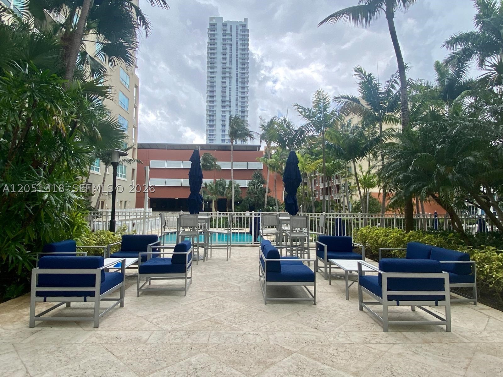 image Cite on the Bay East30
