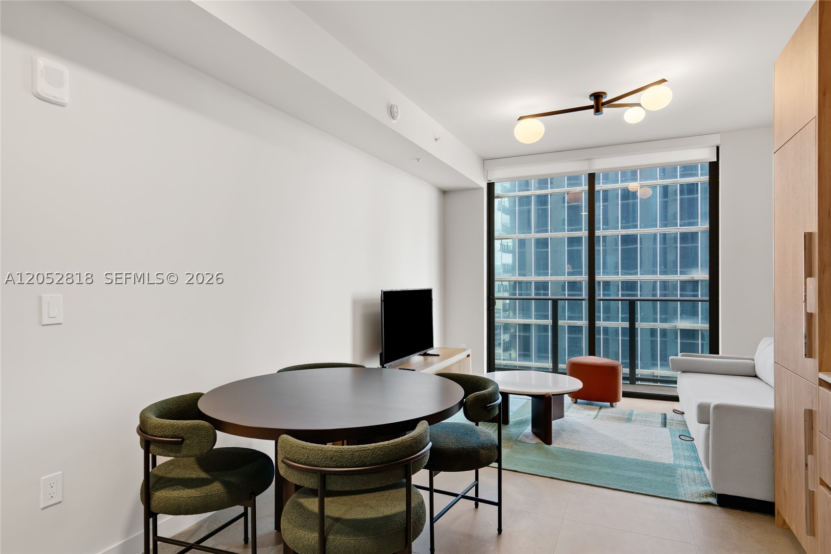 image The Crosby Miami Worldcenter2