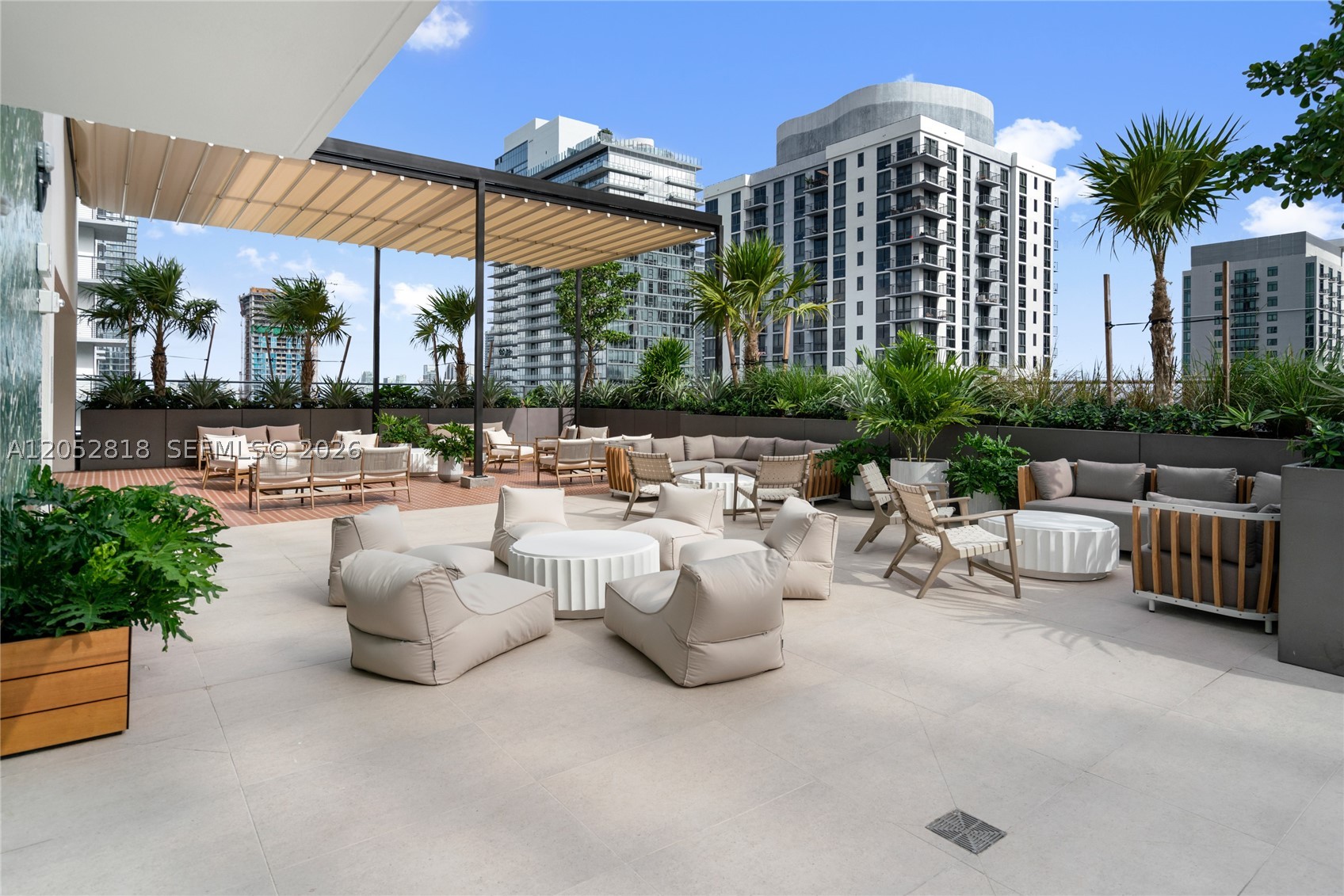 image The Crosby Miami Worldcenter65