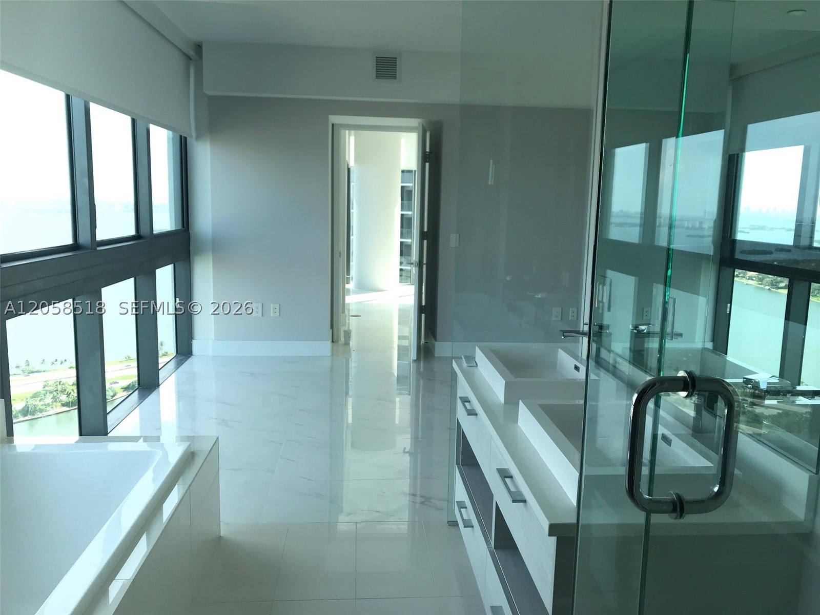 image Paraiso Bay8