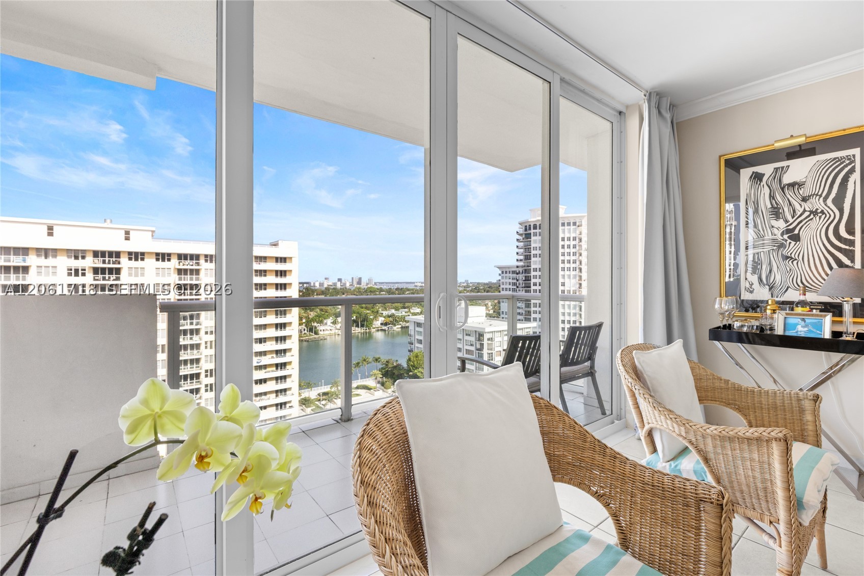 5601 Collins Ave #1515