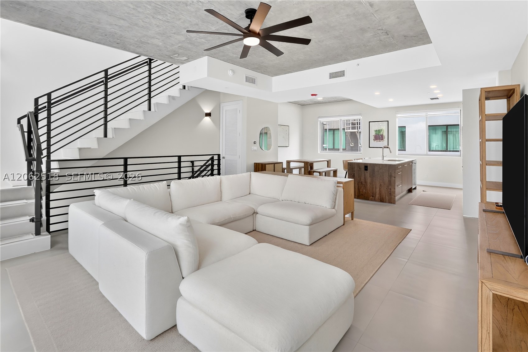 916 NE 4th St Fort Lauderdale, FL 33301