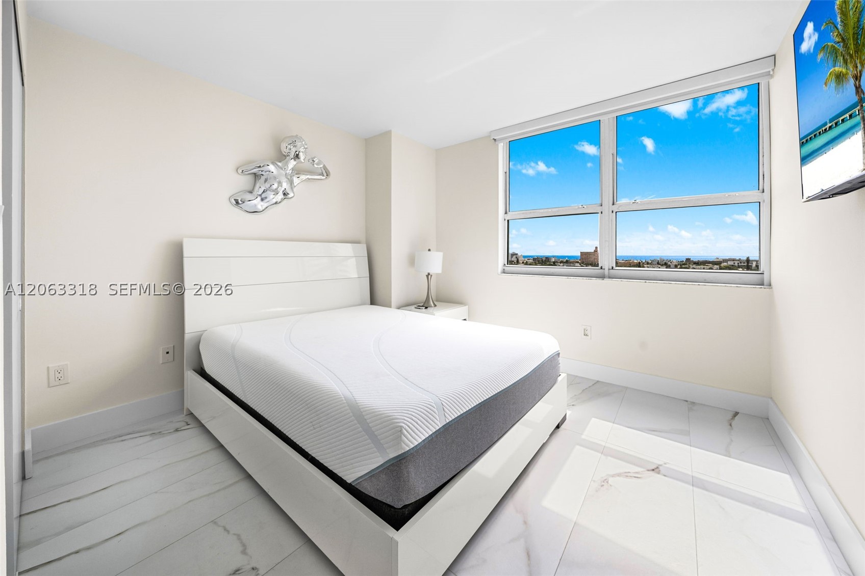 image The Floridian28