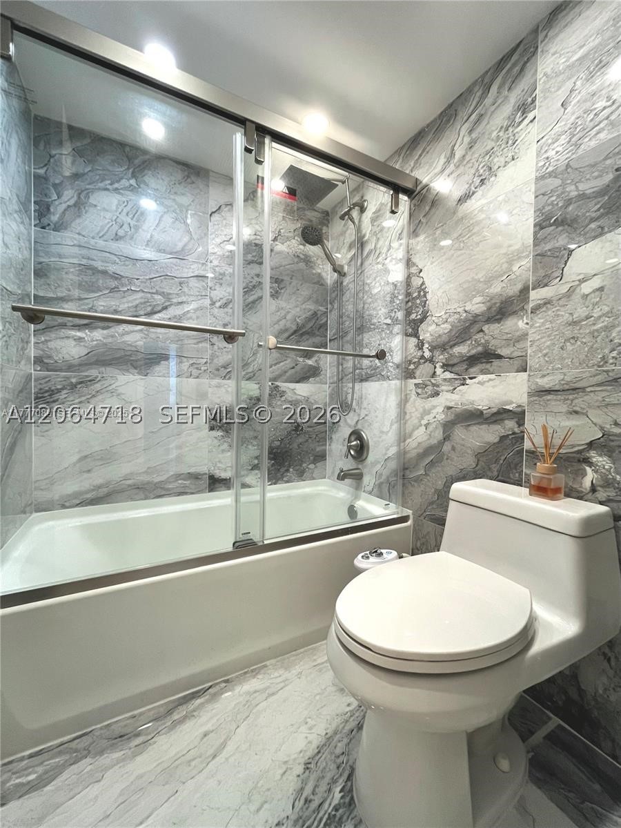 image Arlen House East23