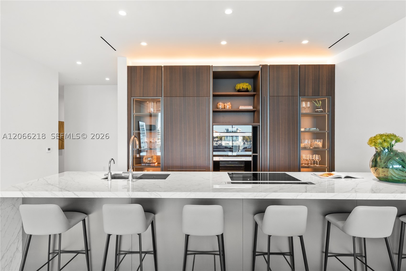 5 Grove Isle #301 Coconut Grove, FL 33133