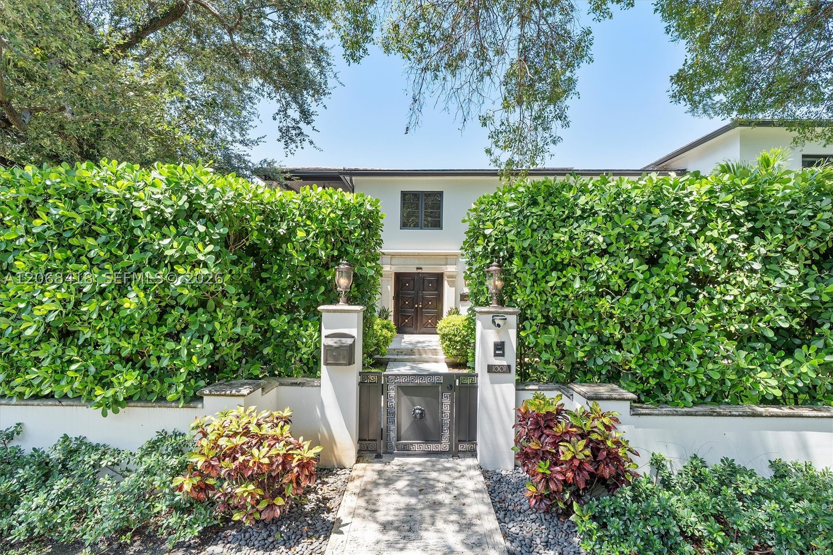 1001 NE 96th St Miami Shores, FL 33138