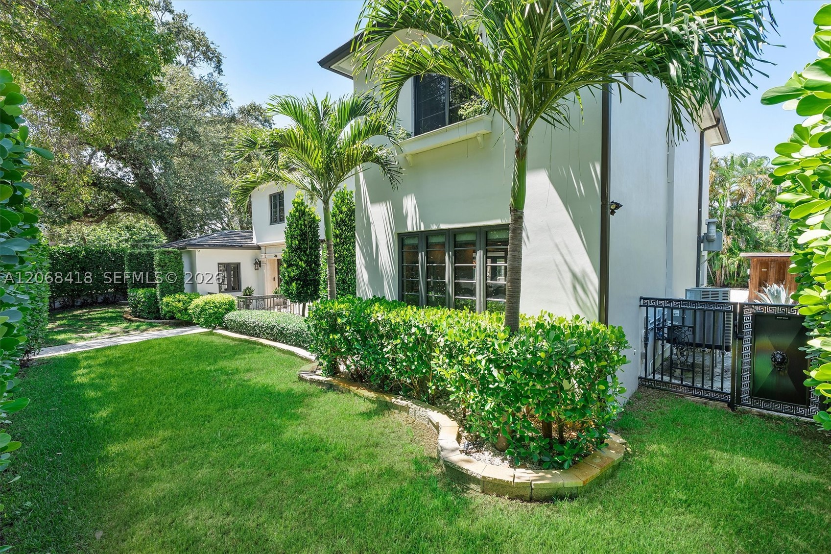 1001 NE 96th St Miami Shores, FL 33138