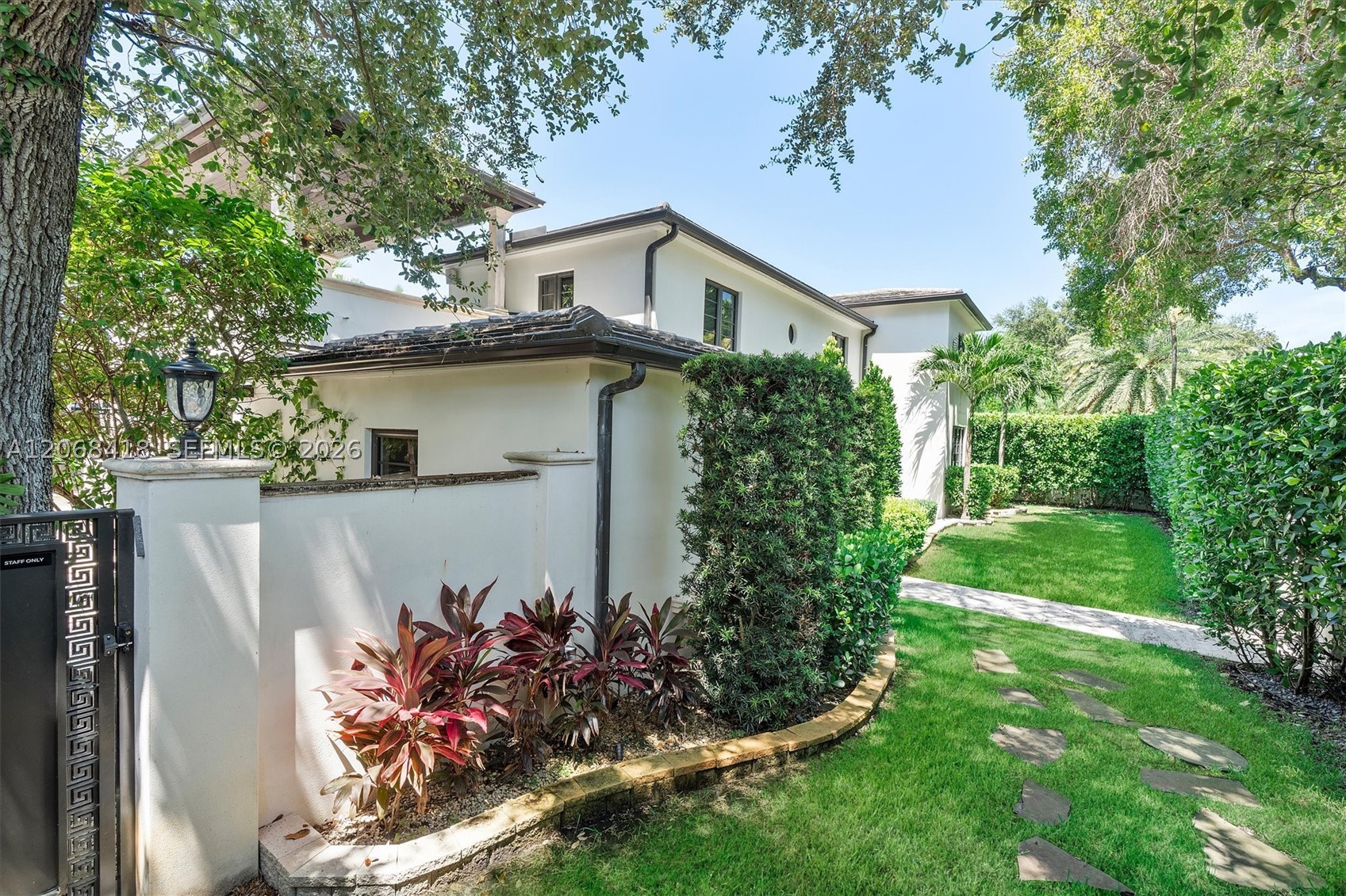 1001 NE 96th St Miami Shores, FL 33138