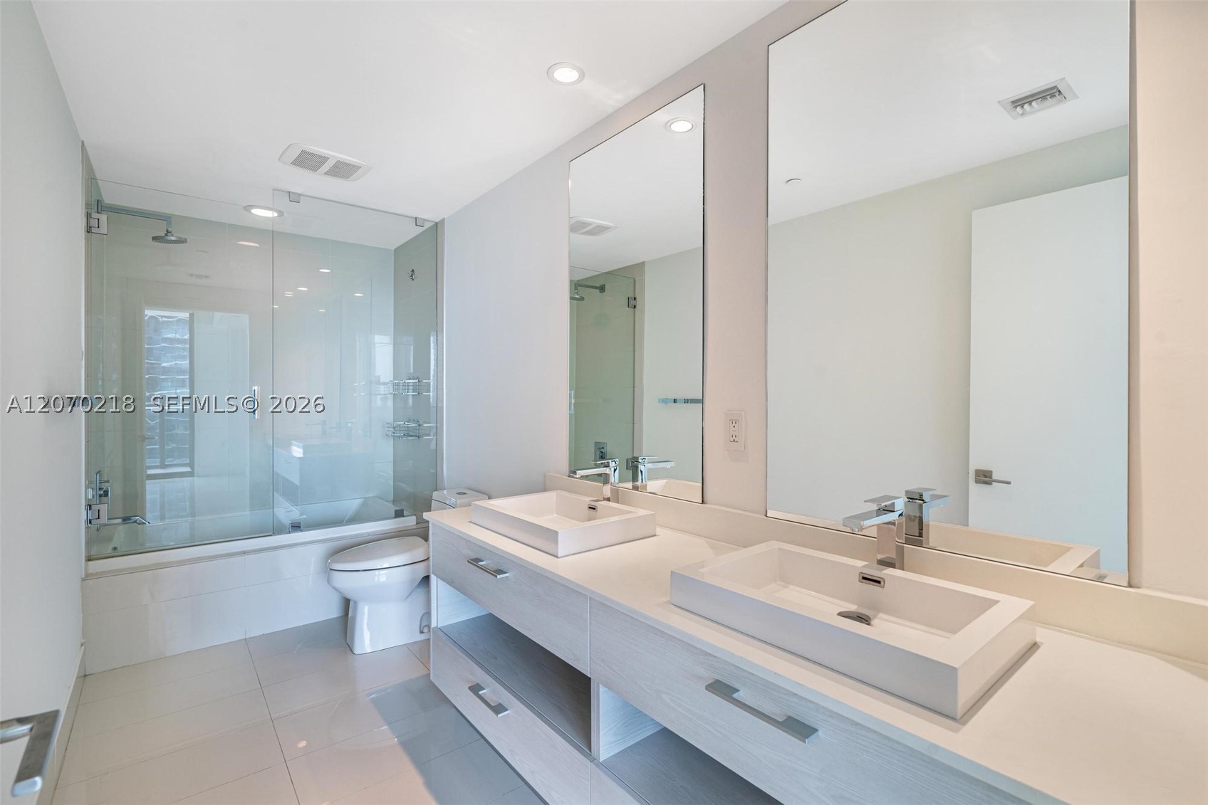image Brickell Heights East15