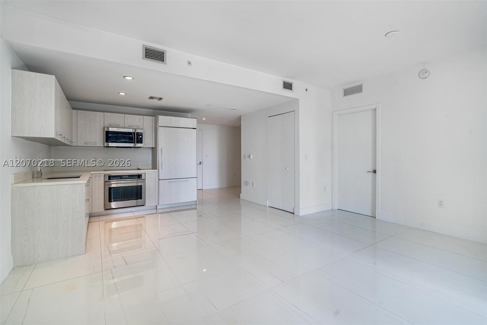 image Brickell Heights East5