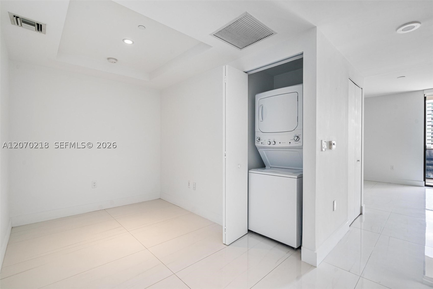 image Brickell Heights East6