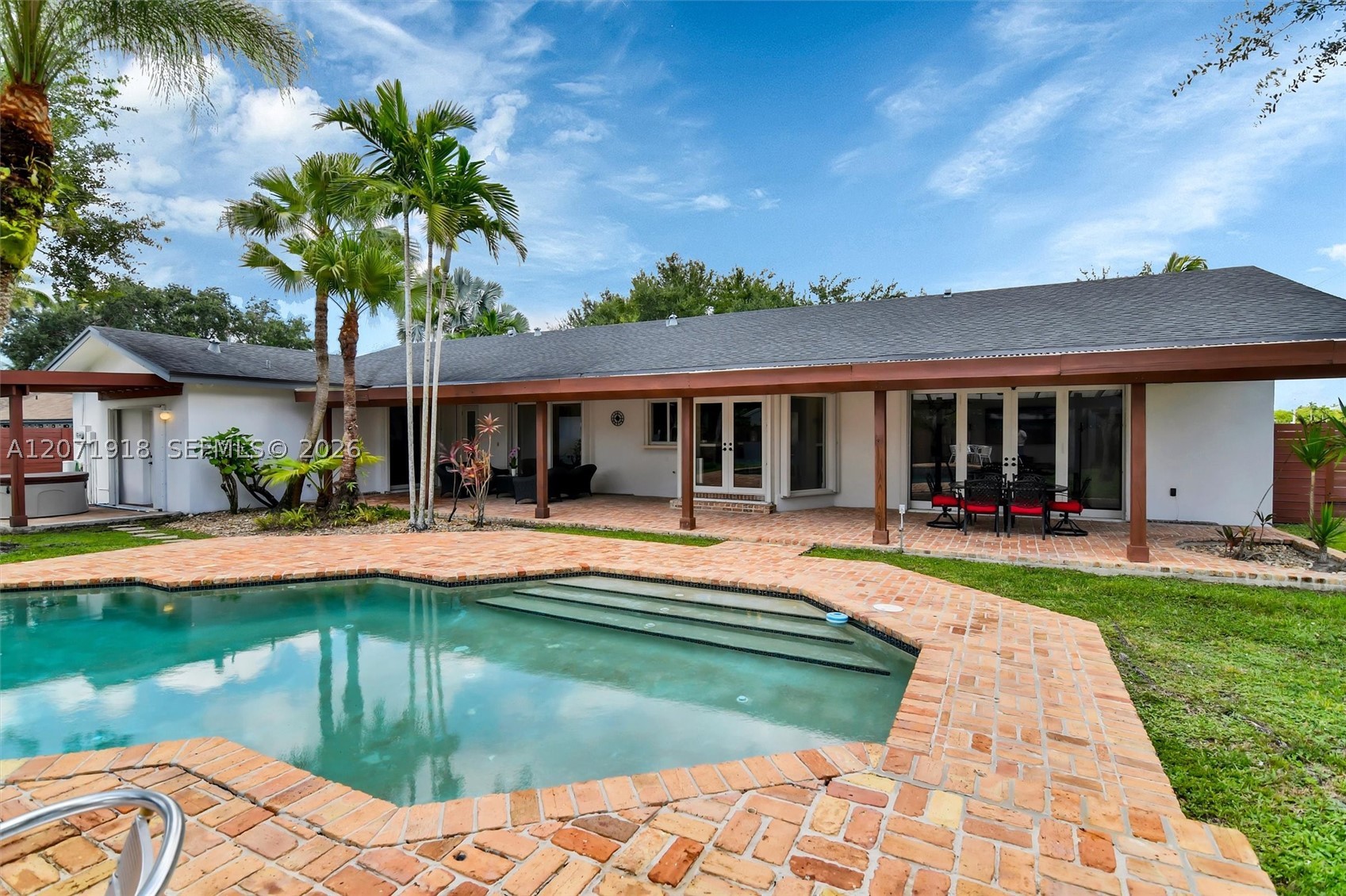 13241 SW 104th Ave Miami, FL 33176