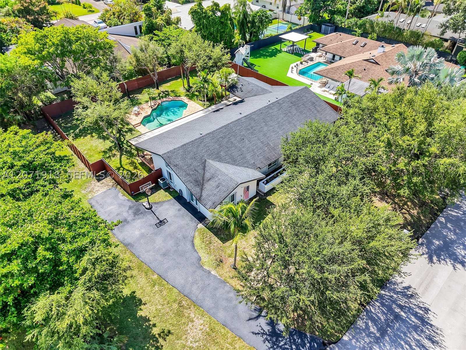 13241 SW 104th Ave Miami, FL 33176