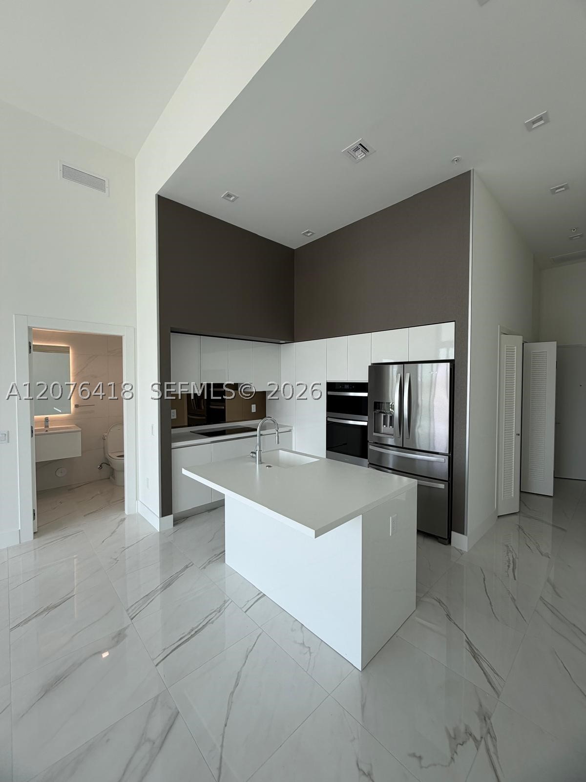 image Oasis Hallandale1