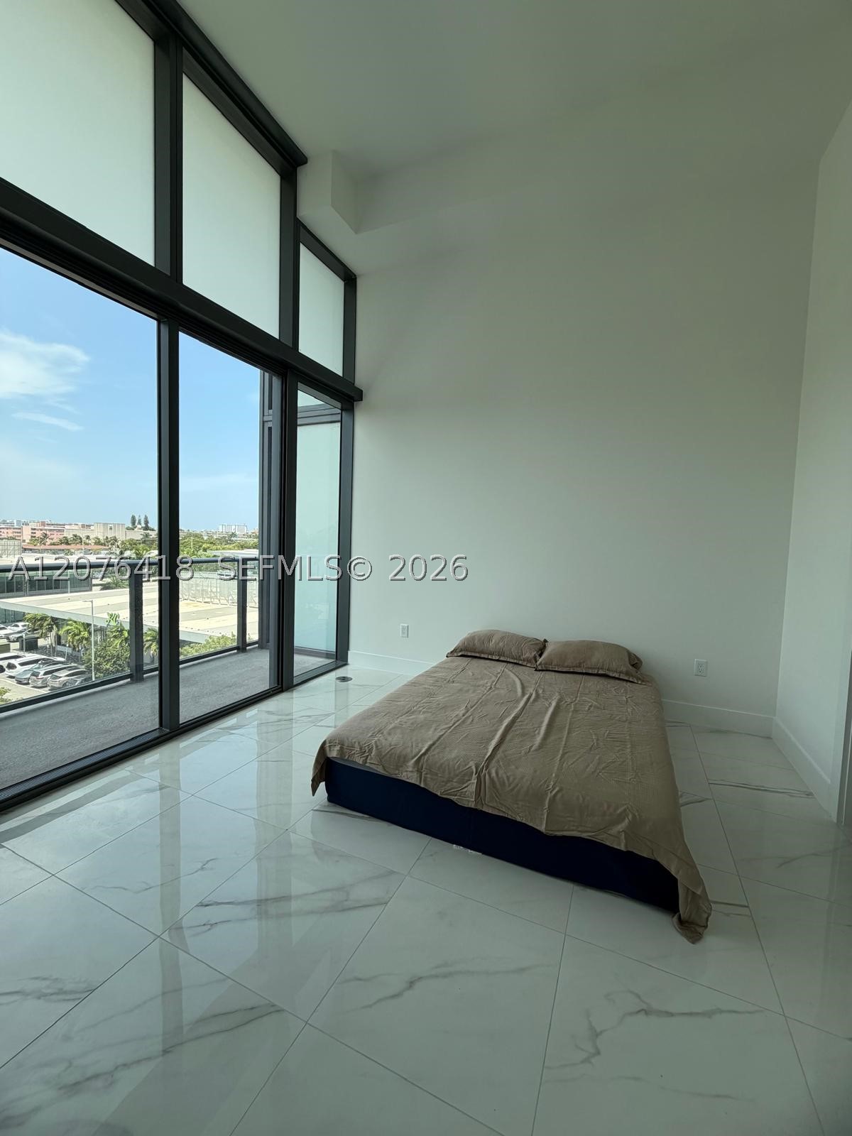 image Oasis Hallandale5
