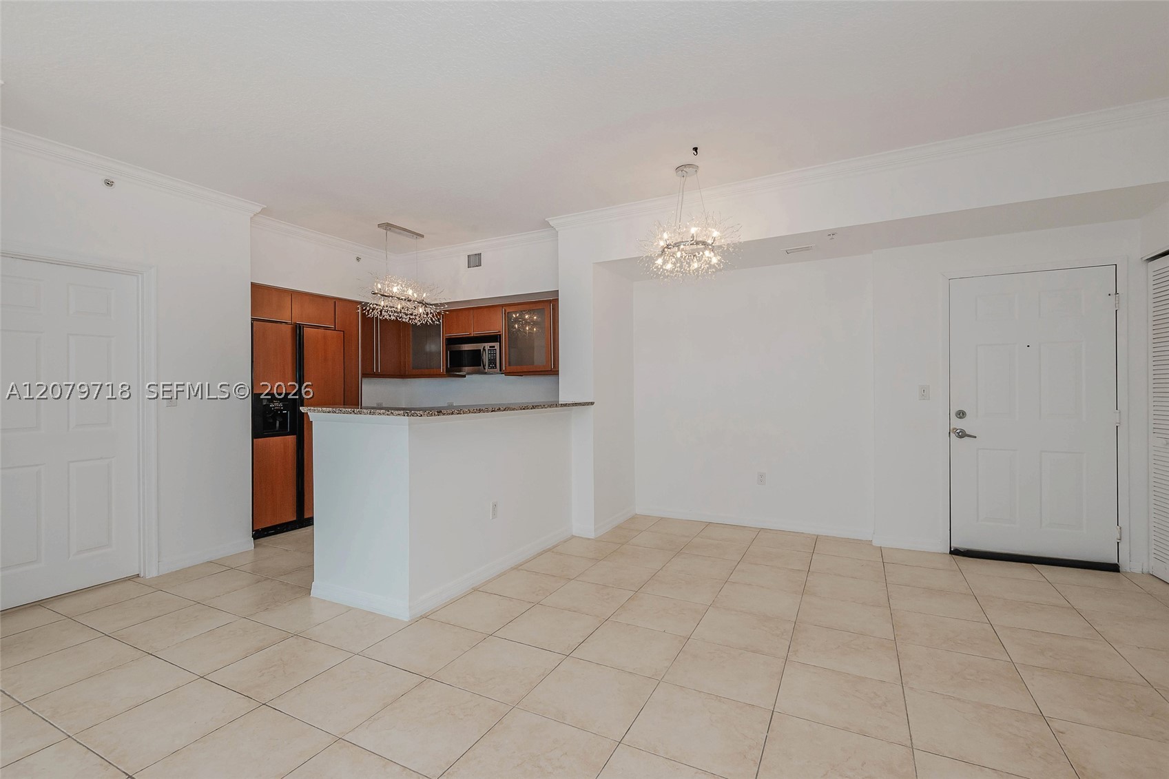 image 2080 Ocean Drive10