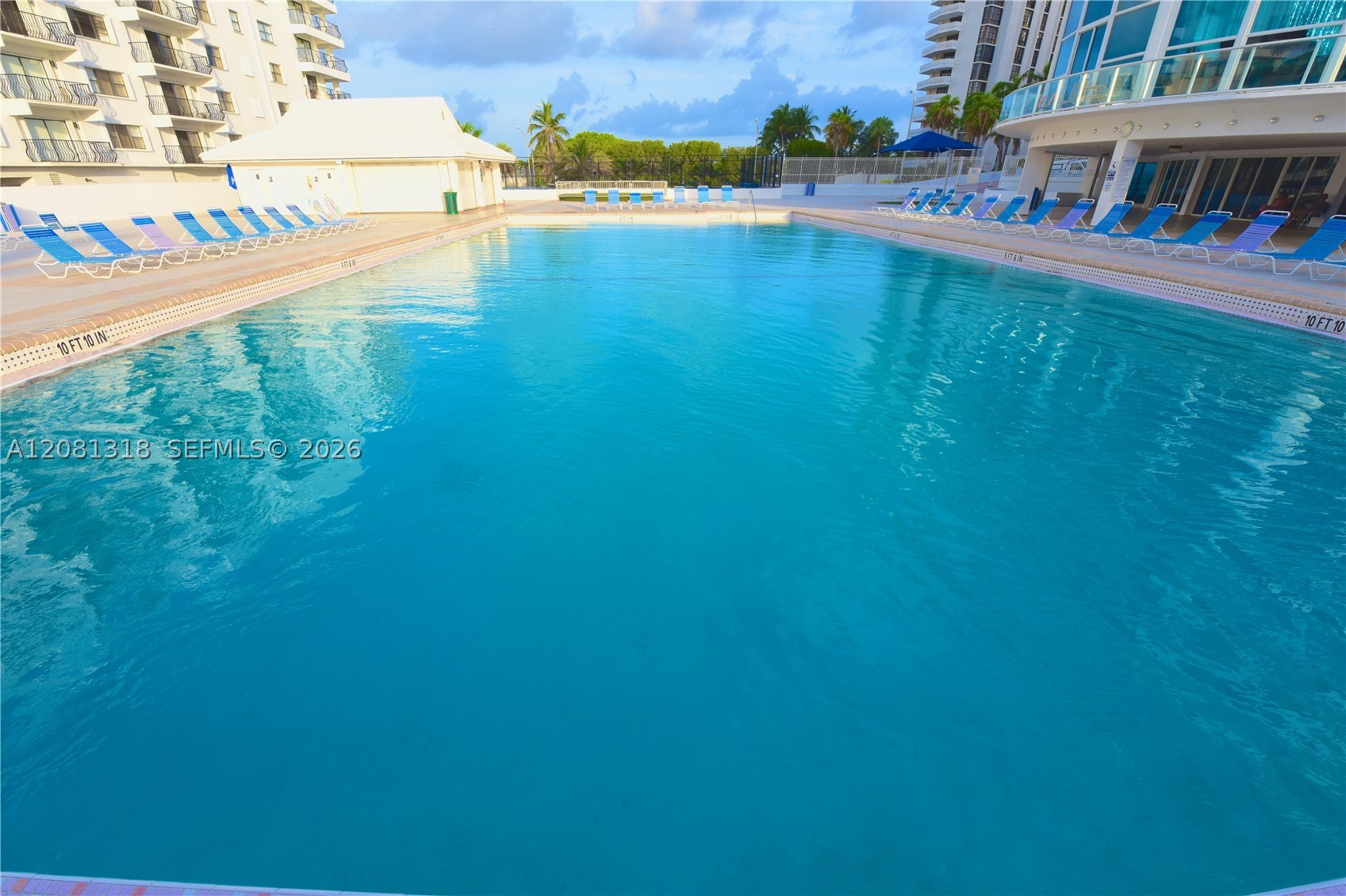 5445 Collins Ave #P2 Miami Beach, FL 33140
