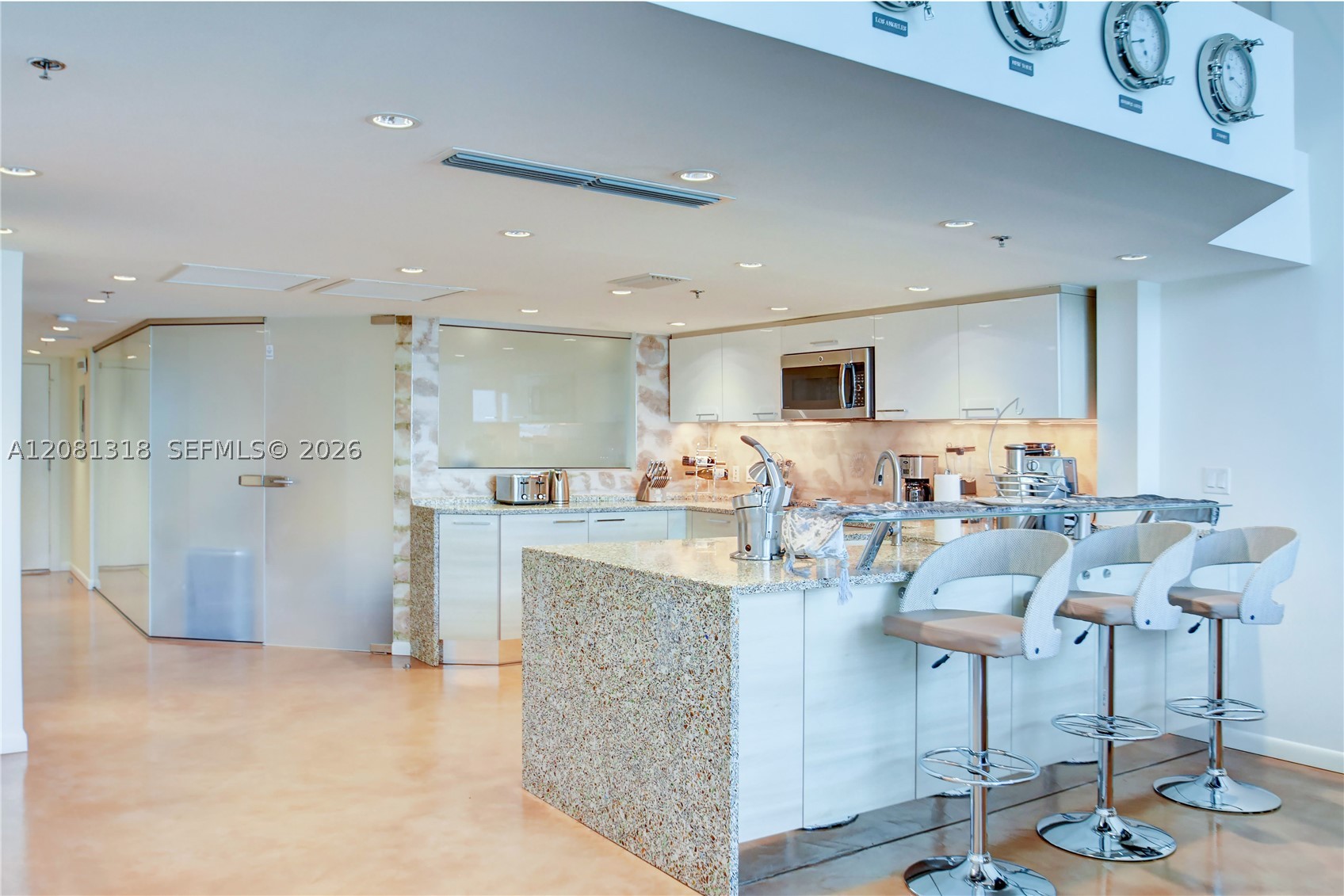 5445 Collins Ave #P2 Miami Beach, FL 33140