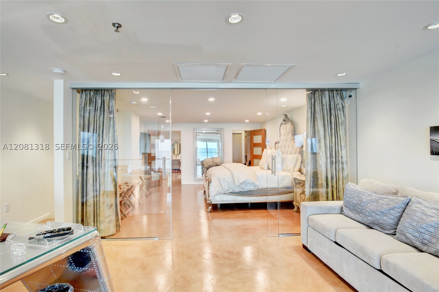 5445 Collins Ave #P2 Miami Beach, FL 33140