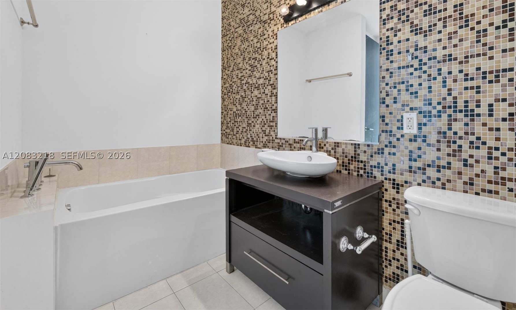 image Platinum Condominium12