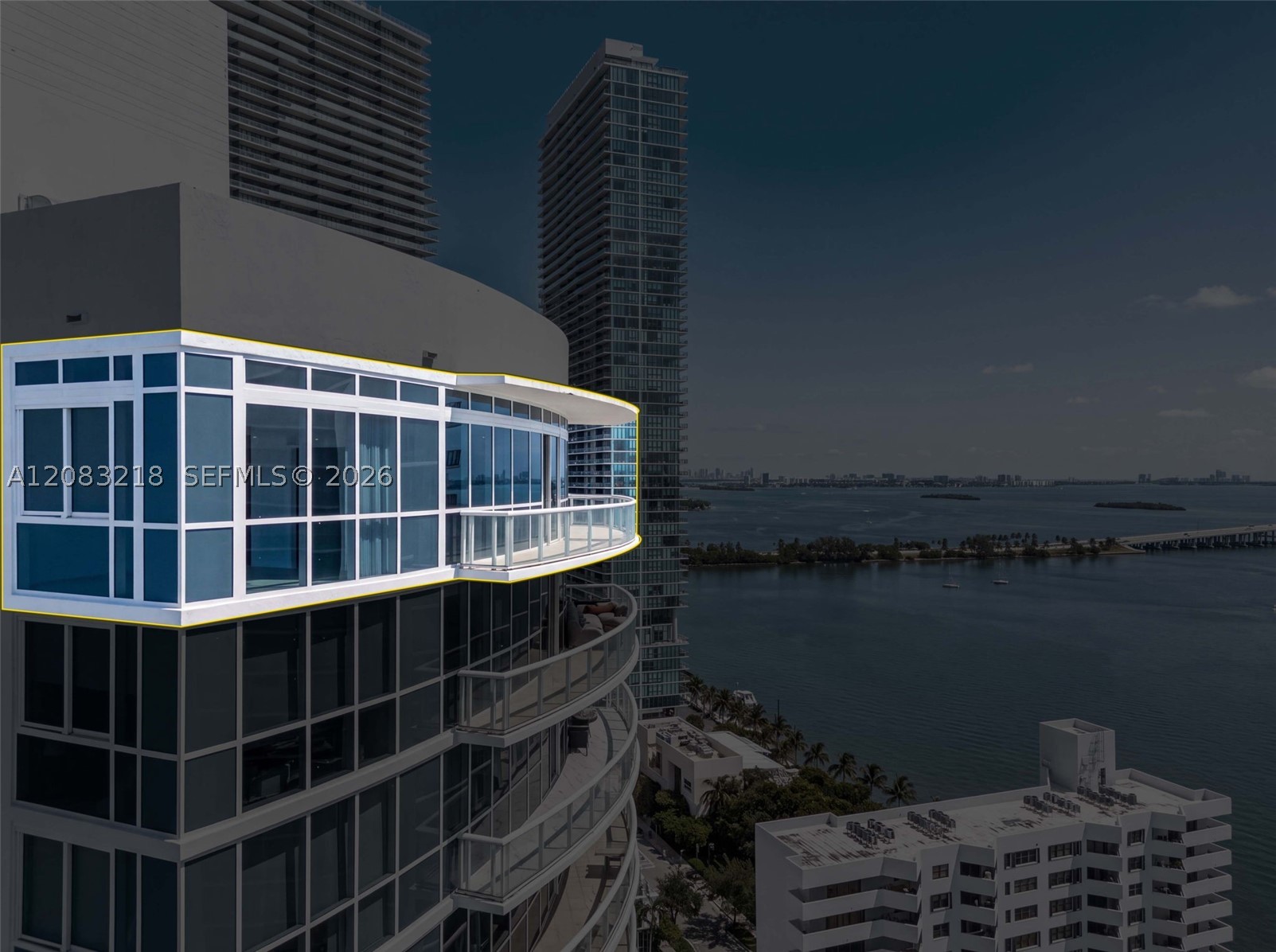image Platinum Condominium1
