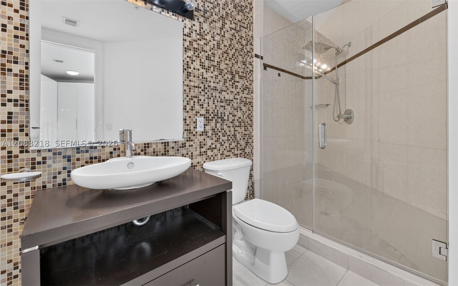 image Platinum Condominium7
