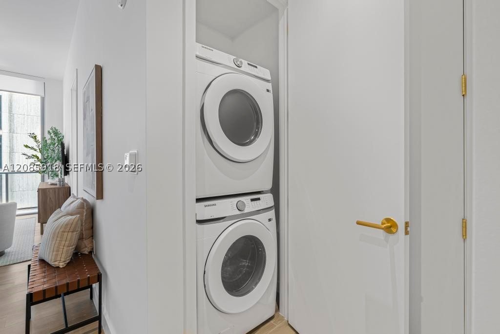 image Mr. C Residences | Bayshore15