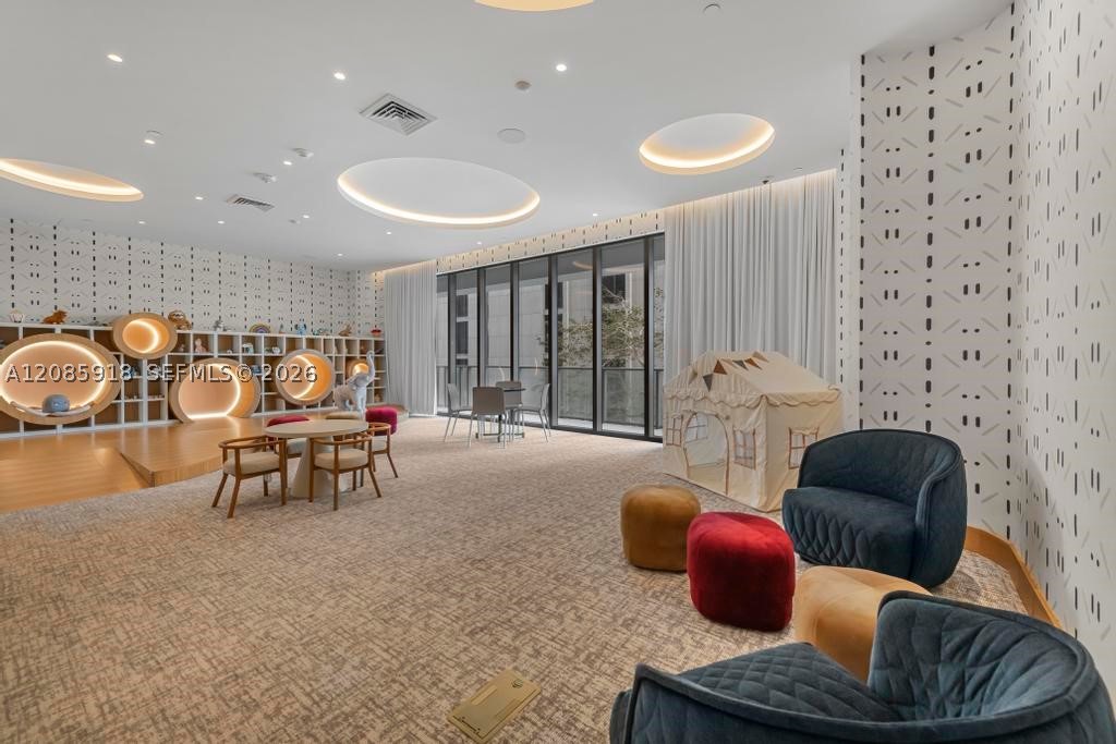 image Mr. C Residences | Bayshore33