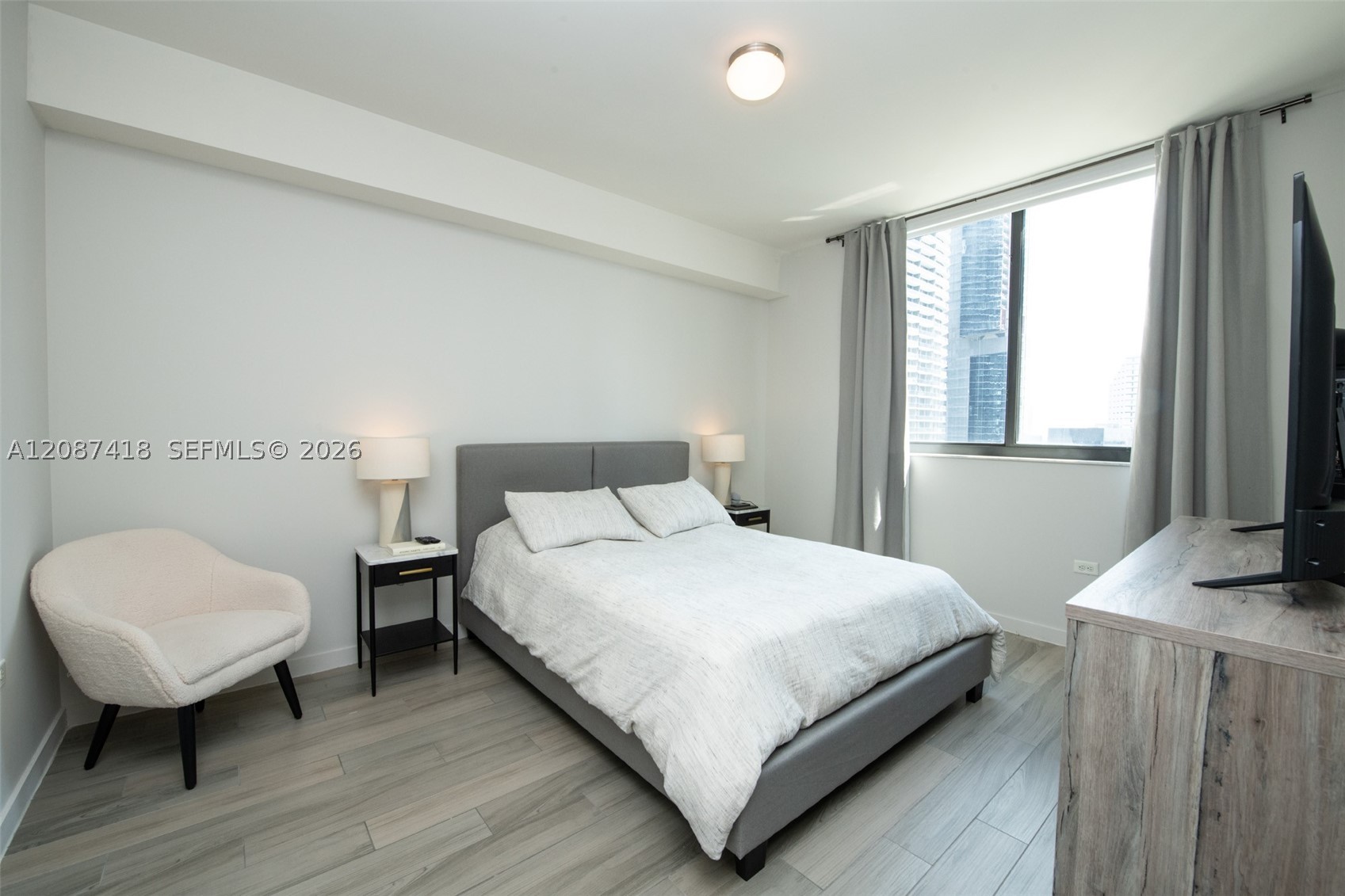 image Nine at Mary Brickell Village11