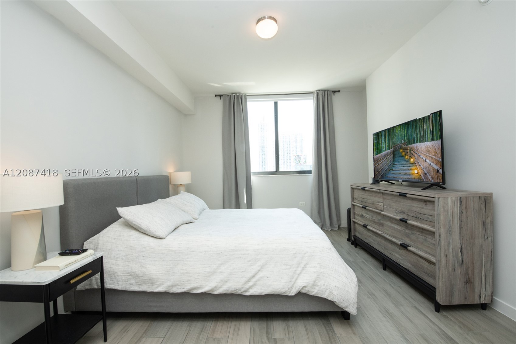 image Nine at Mary Brickell Village12