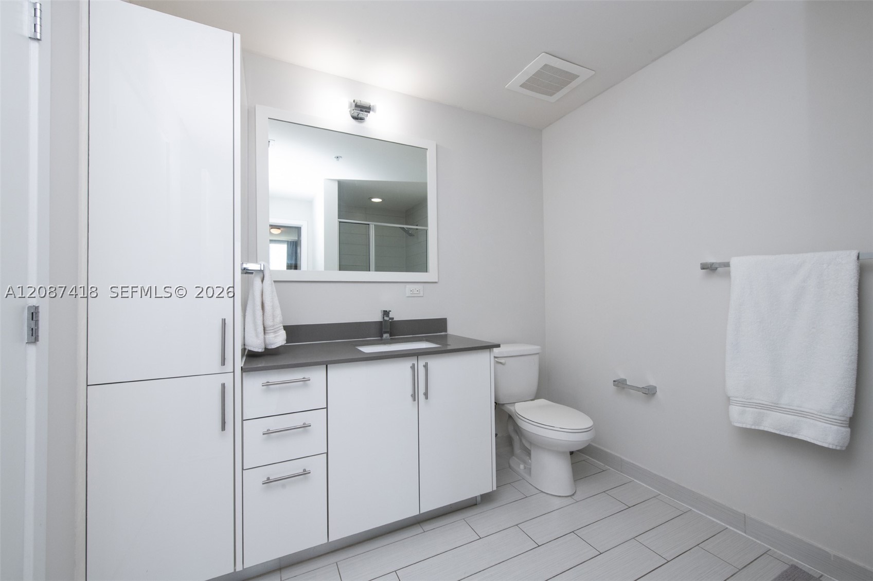 image Nine at Mary Brickell Village14