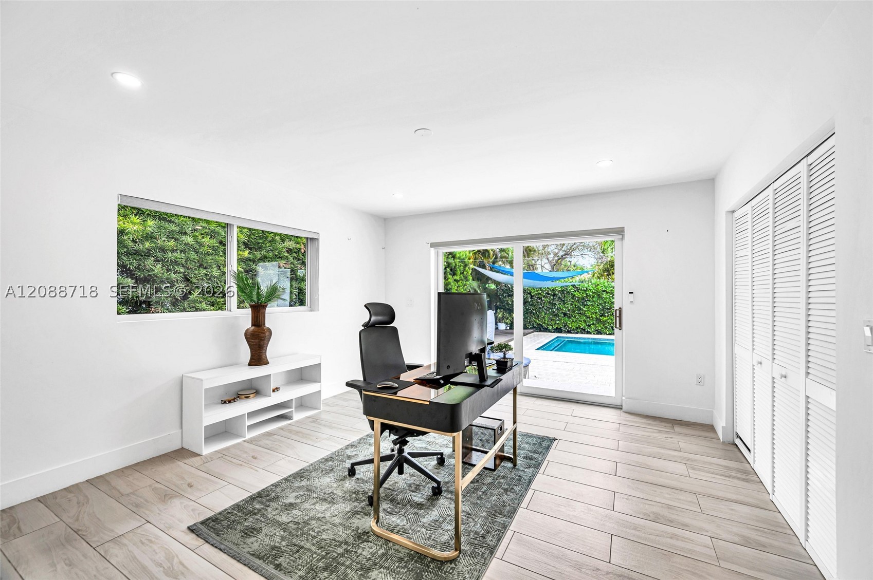 1080 NE 104th St Miami Shores, FL 33138