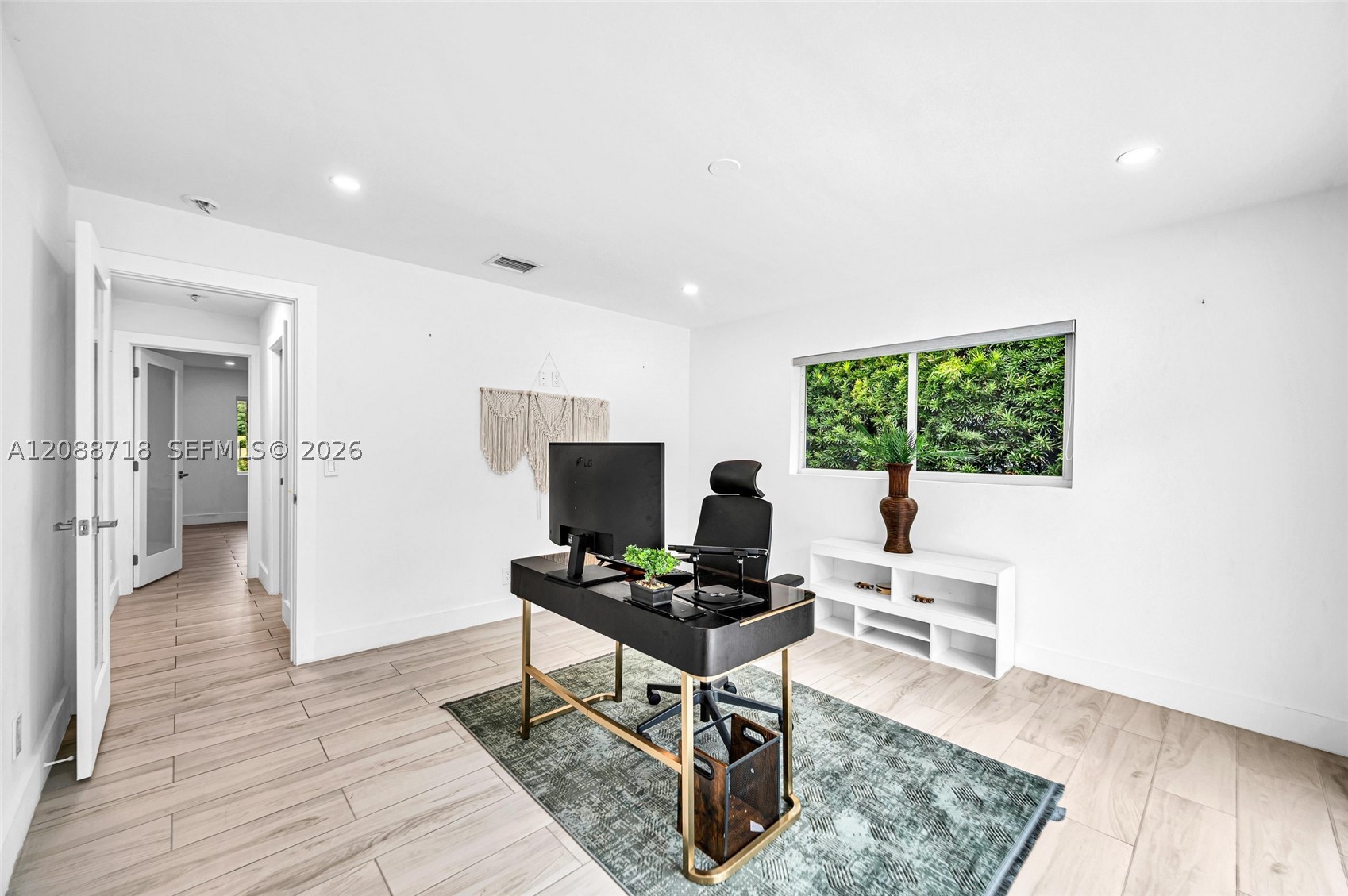 1080 NE 104th St Miami Shores, FL 33138
