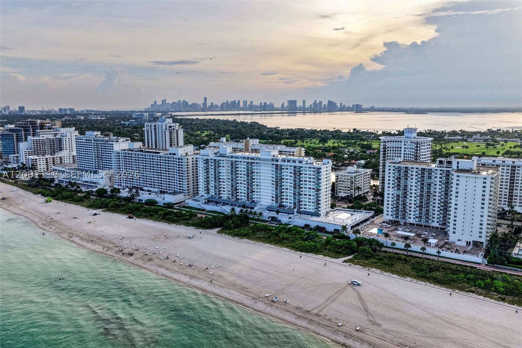 5601 Collins Ave #1716