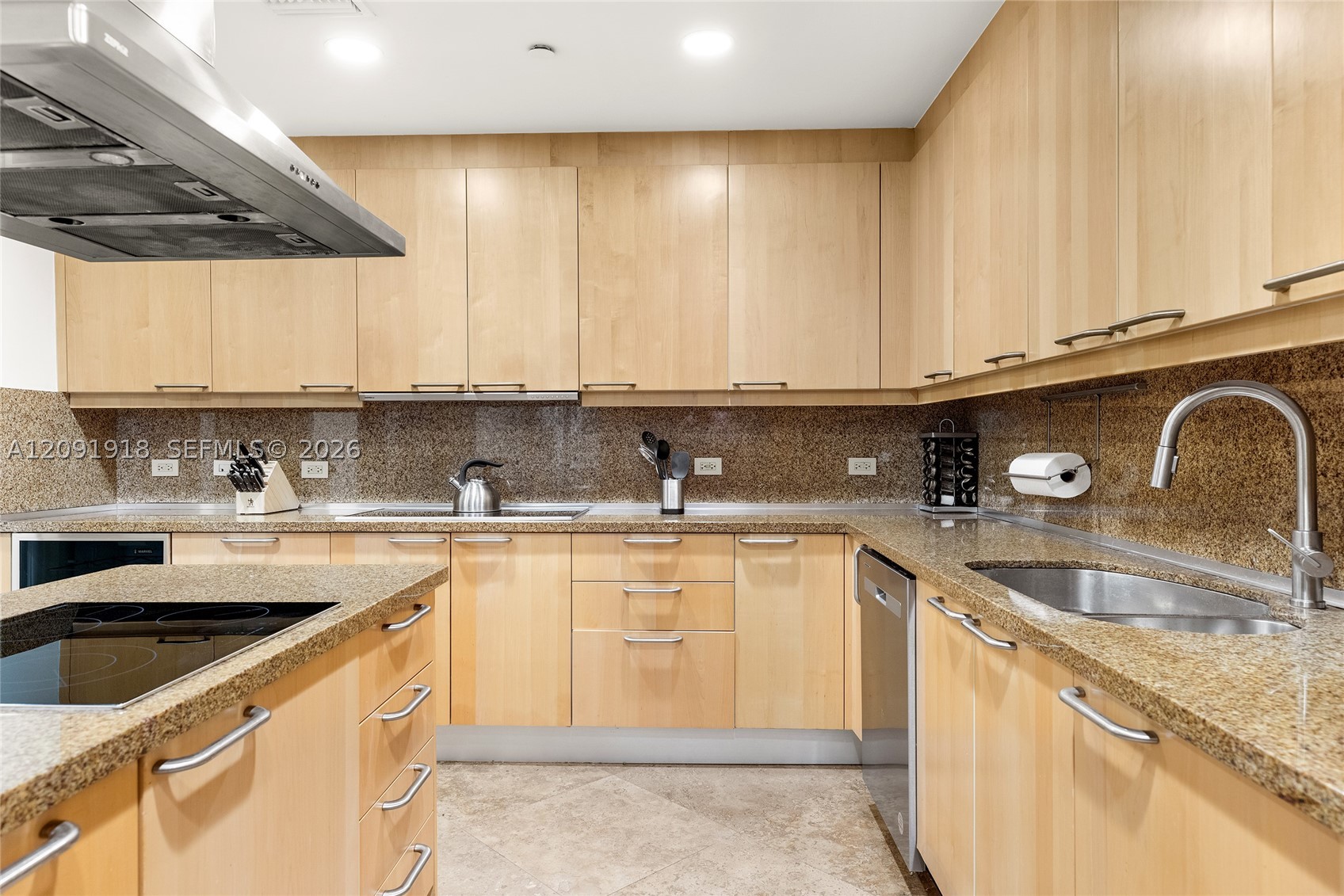 7412 Fisher Is Dr #7412 Miami Beach, FL 33109