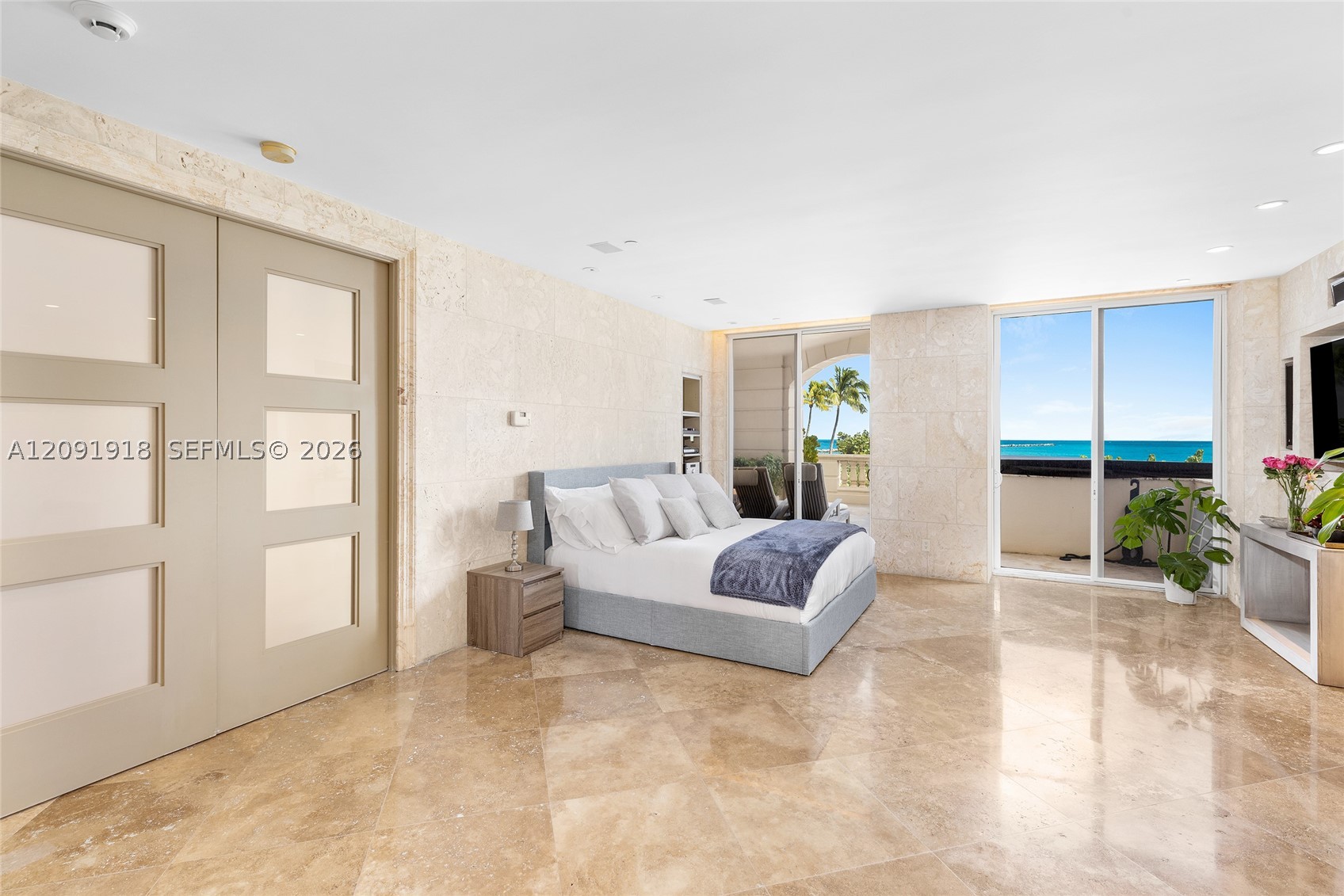 7412 Fisher Is Dr #7412 Miami Beach, FL 33109
