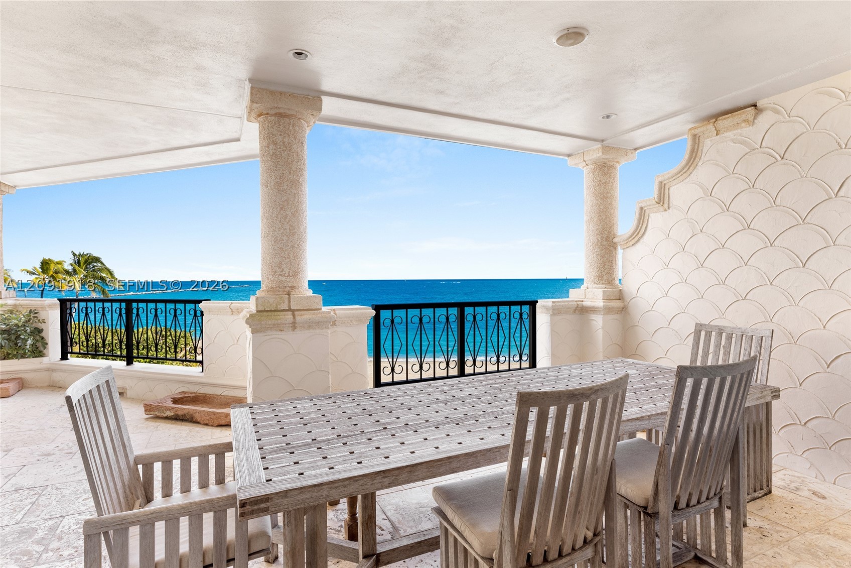 7412 Fisher Is Dr #7412 Miami Beach, FL 33109