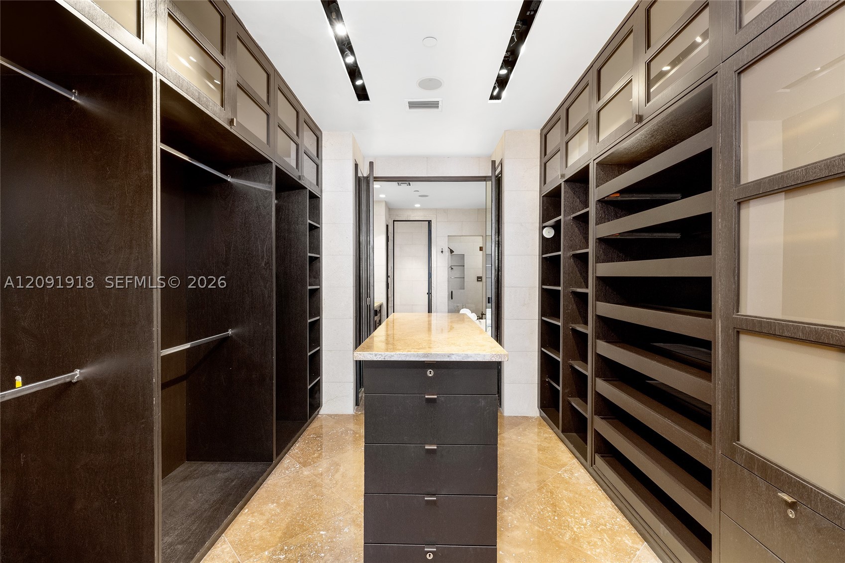 7412 Fisher Is Dr #7412 Miami Beach, FL 33109