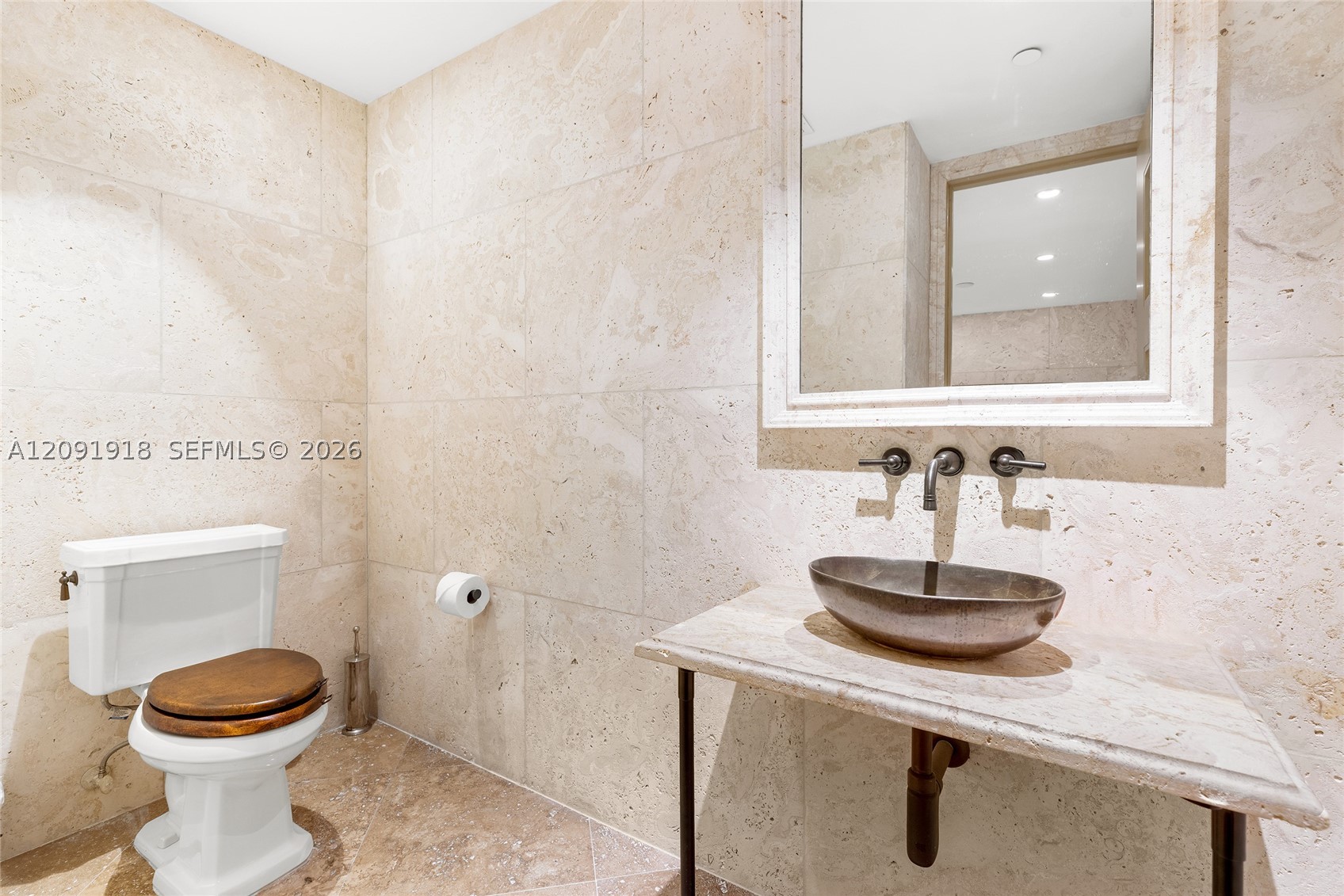 7412 Fisher Is Dr #7412 Miami Beach, FL 33109