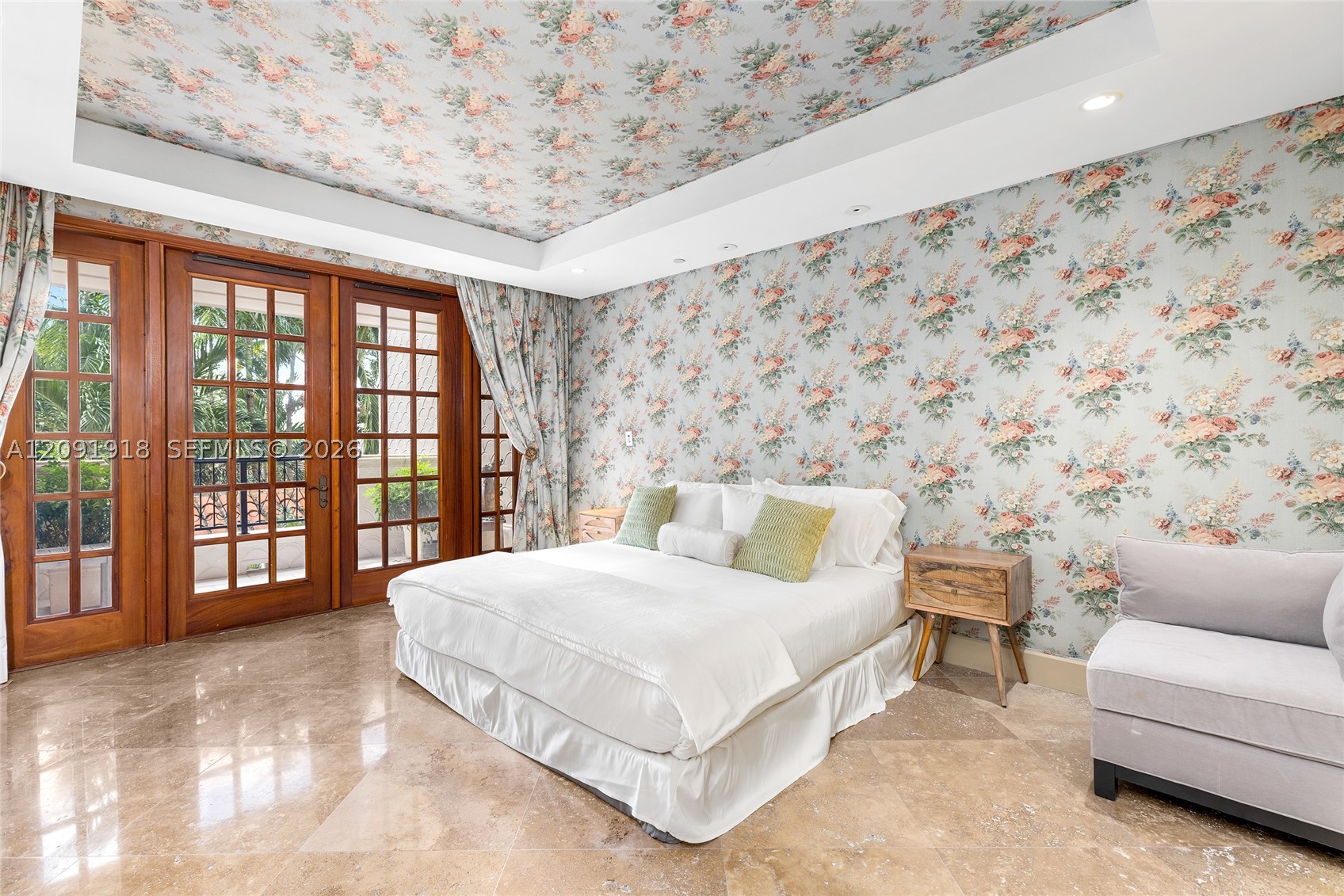 7412 Fisher Is Dr #7412 Miami Beach, FL 33109