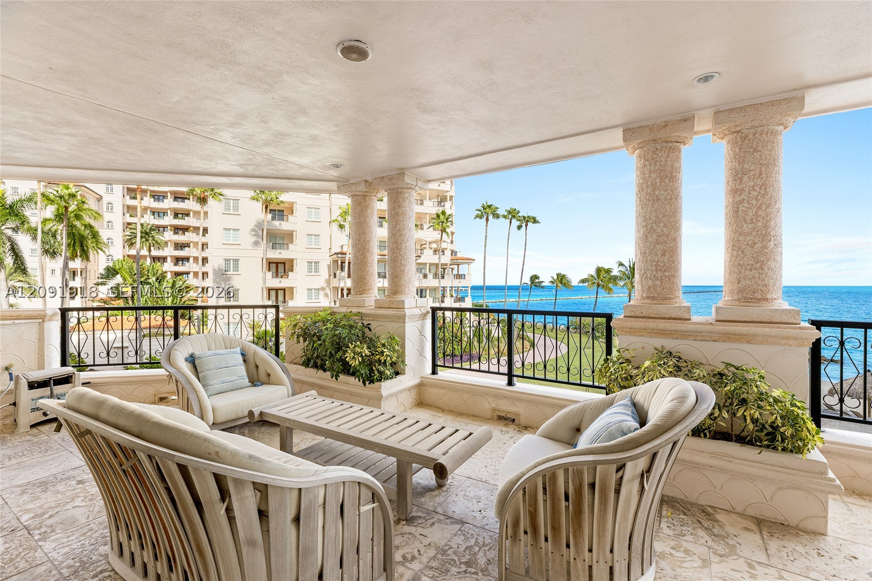 7412 Fisher Is Dr #7412 Miami Beach, FL 33109
