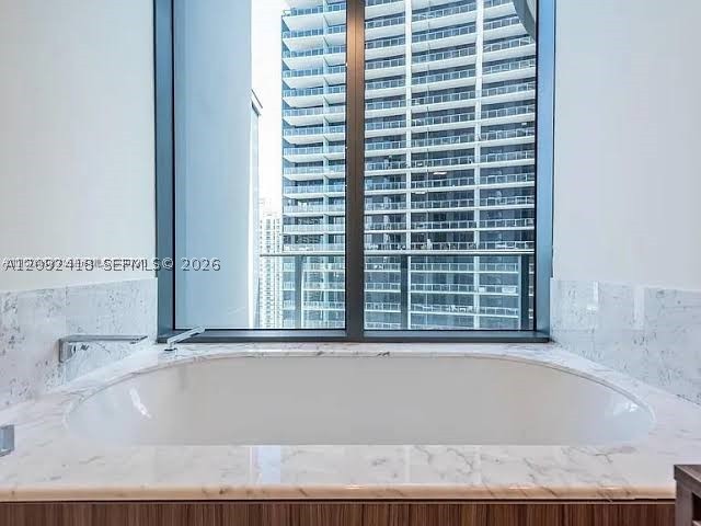 1000 Brickell Plz #3509 Miami, FL 33131