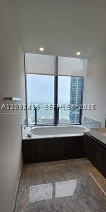 1000 Brickell Plz #3509 Miami, FL 33131