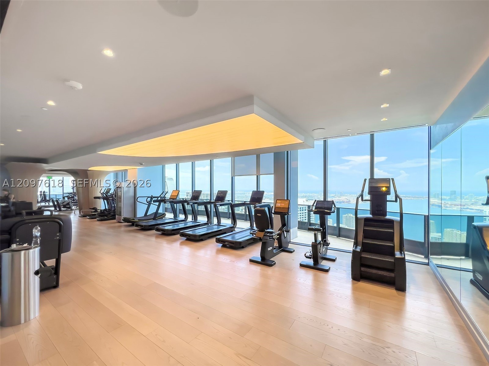 image Brickell Flatiron34